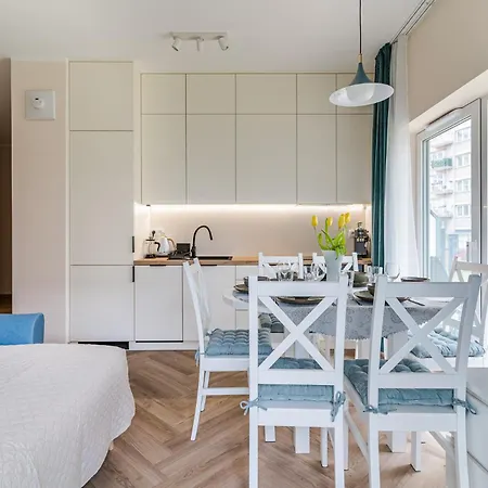 Marina With Garden By Bookinghost غدينيا