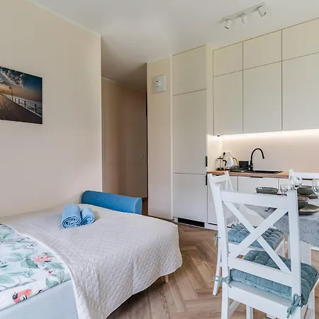 Marina With Garden By Bookinghost شقة