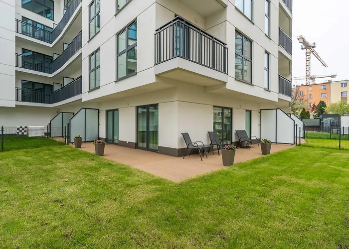 شقة Marina With Garden By Bookinghost *