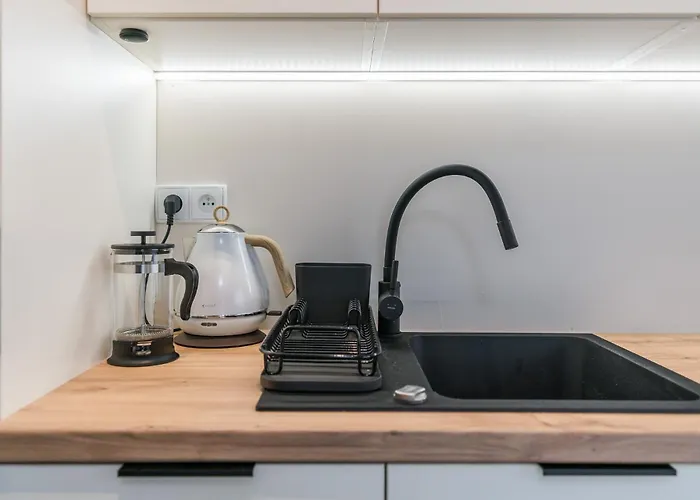 شقة Marina With Garden By Bookinghost غدينيا