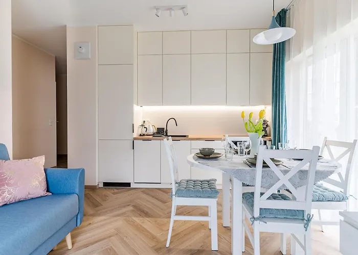 شقة Marina With Garden By Bookinghost غدينيا