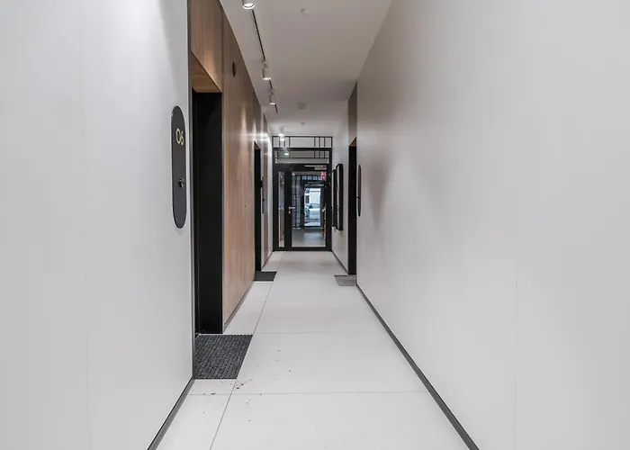 شقة Marina With Garden By Bookinghost *