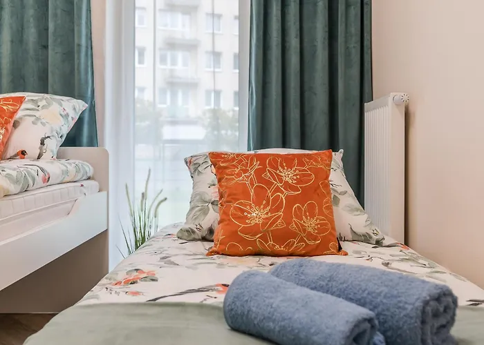 شقة Marina With Garden By Bookinghost *